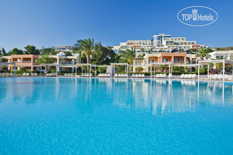 Hotel photo Kipriotis Maris Suites 5*