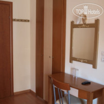 Efstratios Hotel