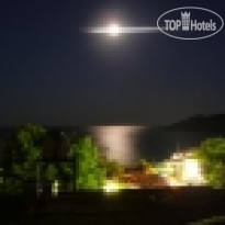 Liberty 1 Окрестности вечером