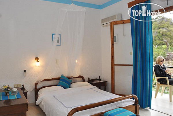 Hotel photo Artemis Rooms 