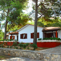 Alykes Park Bungalows & Apartments 
