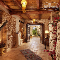 Bozonos Luxury Villa 