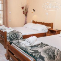 Abelia Studios & Apts