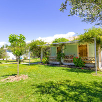 Liuba Houses