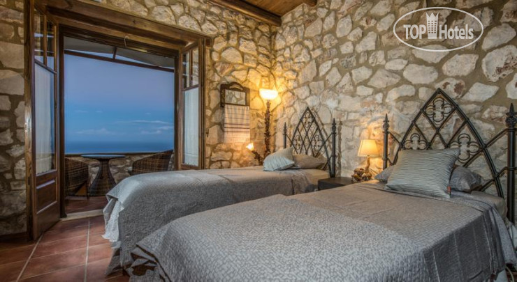 New photos from tourists Armos Villa