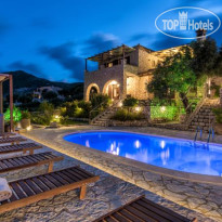 Armos Villa Бассейн