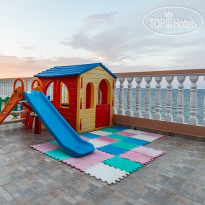 Anemona Beach Hotel