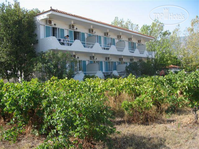 Hotel photo Villa Mantalena 2*