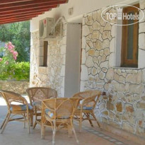 Irini Studios & Bungalows