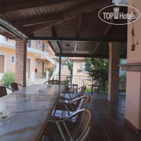 Doras Apartments & Studios
