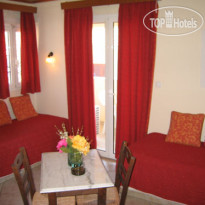 Doras Apartments & Studios