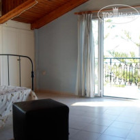 Villa Denise Studios & Apartments 