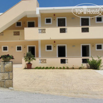 Levantino Studios & Apartments