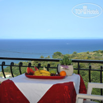 Fiore Sea View Studios 