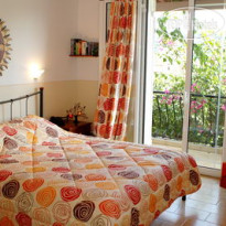 Tsiolis Studios Apartments & Luxury Suites Planos