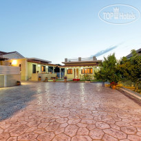 Fiorentinos Villa