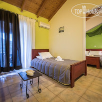 Porto Tsi Ostrias Pansion