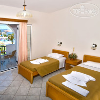 Yakinthos Hotel