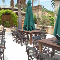 Eugenia Hotel & Apartments