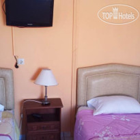 Eugenia Hotel & Apartments