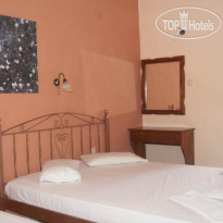 Eugenia Hotel & Apartments