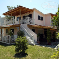 Acapulco Marinos Studios