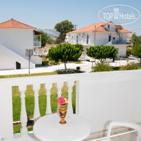 Tassia Studios