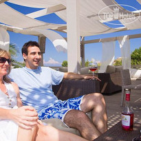 The Bay Hotel & Suites 