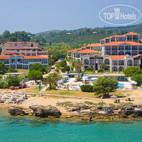 The Bay Hotel & Suites