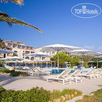 The Bay Hotel & Suites