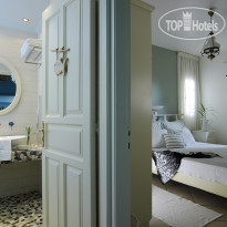 Paradisso Beach Villas