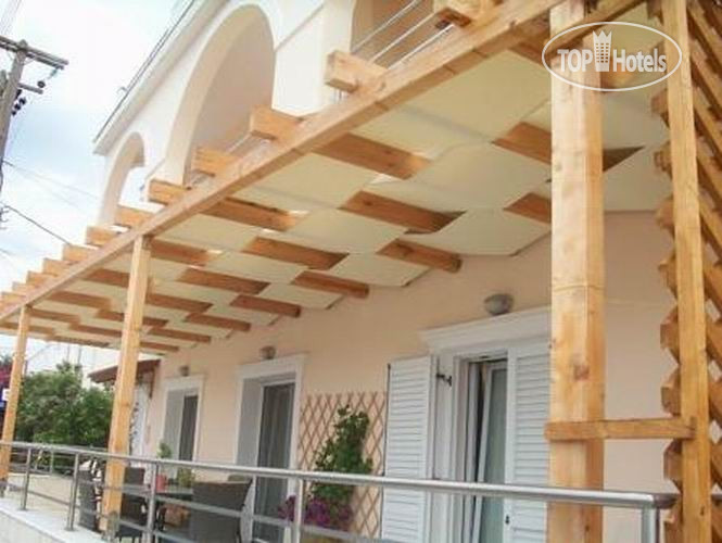 New photos from tourists Villa Maria 2*