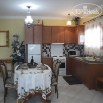 Arazzo Holiday Apartments 