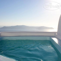 Abyssanto Suites & SPA 