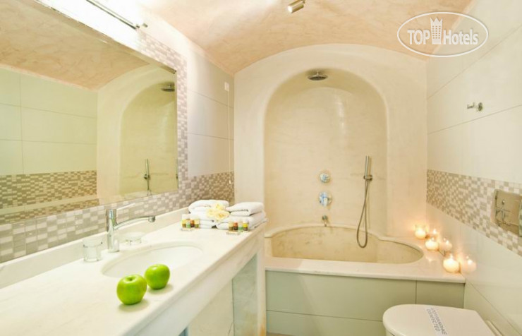 Hotelier's photos Celestia Grand Villas Santorini 5*