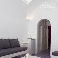 WhiteDeck Santorini