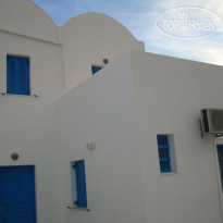Marousi Rooms