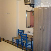 Marousi Rooms