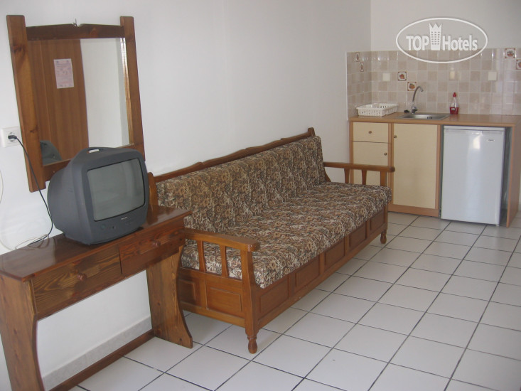 New photos from tourists Evelina Pension