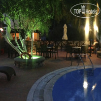 Artemis Hotel