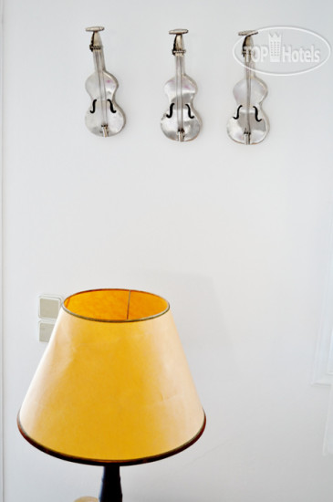 New photos from tourists Sunrise Studios 