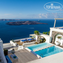 Iconic Santorini Luxury Boutique Cave Hotel
