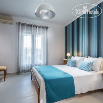 Santellini Hotel Стандартный трехместный номер