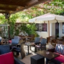 Nostos Hotel