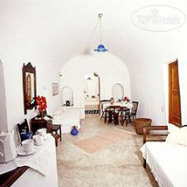 Altana Traditional Houses & Suites
