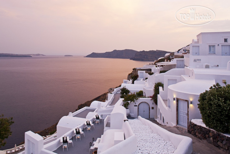 New photos from tourists Canaves Oia 5*
