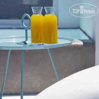 Adore Santorini