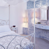 Orabel Suites Santorini