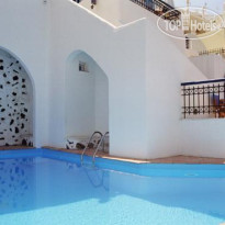 Athina Luxury Suites 