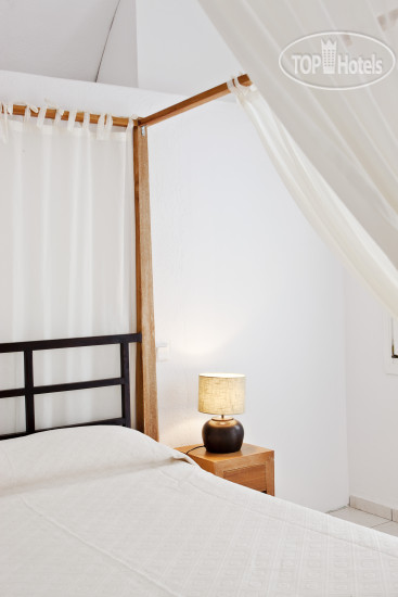 Athina Luxury Suites